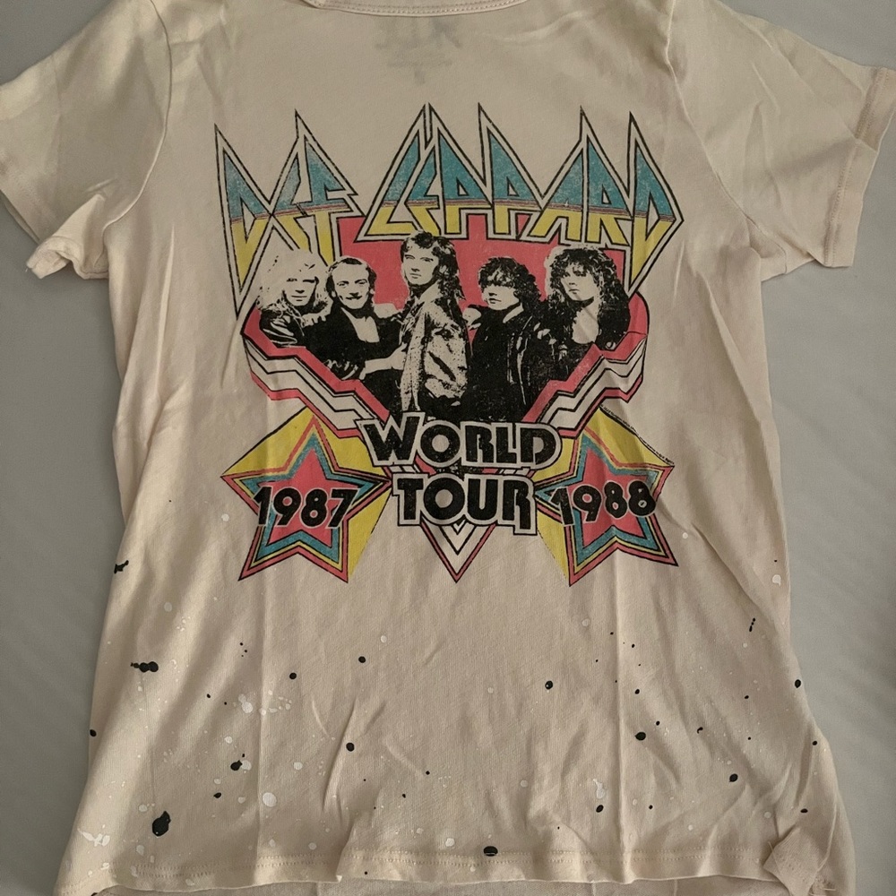 CHASER BAND TEE